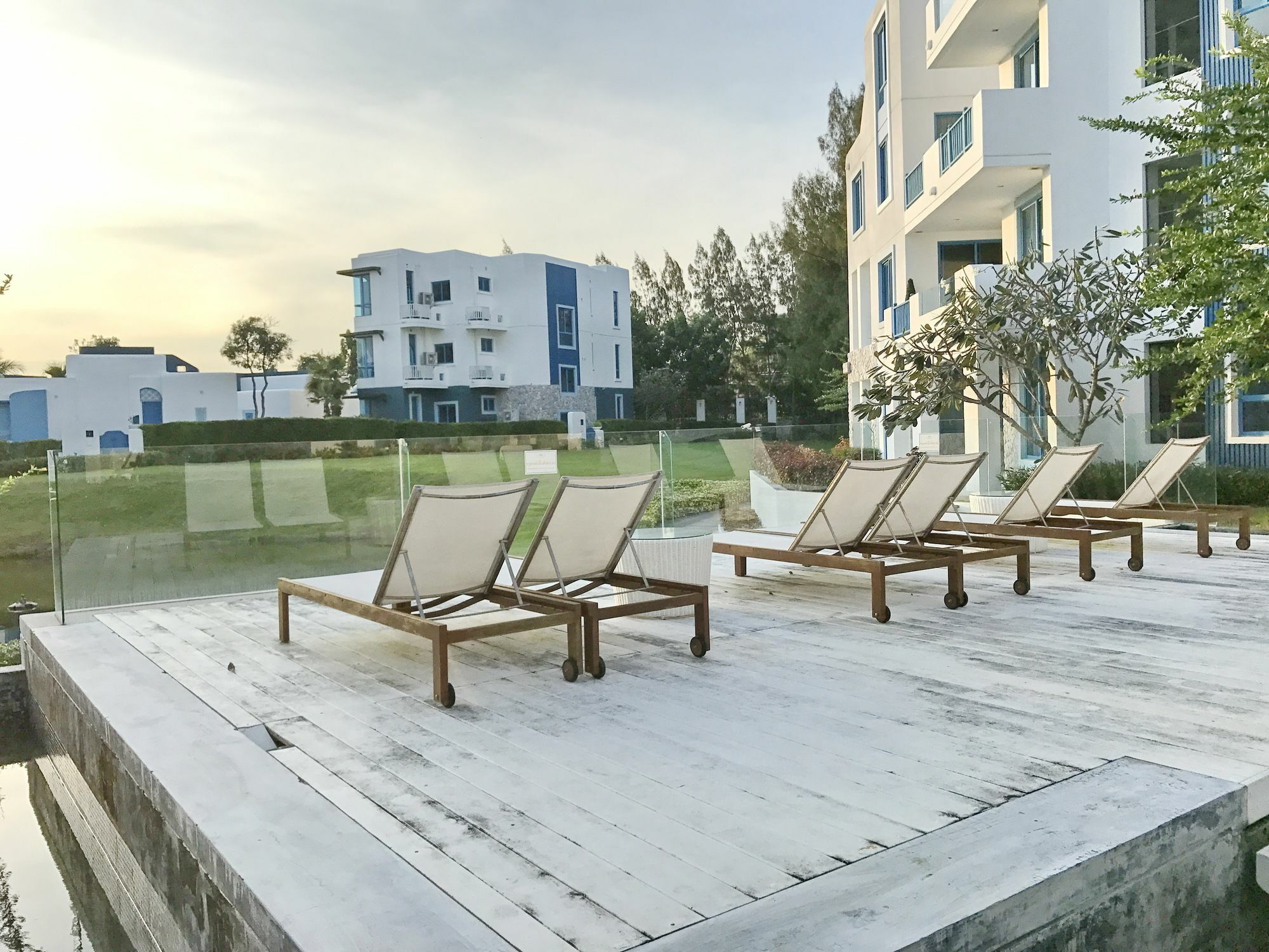 The Crest Santora Hua-Hin Apartamento HHQ Exterior foto