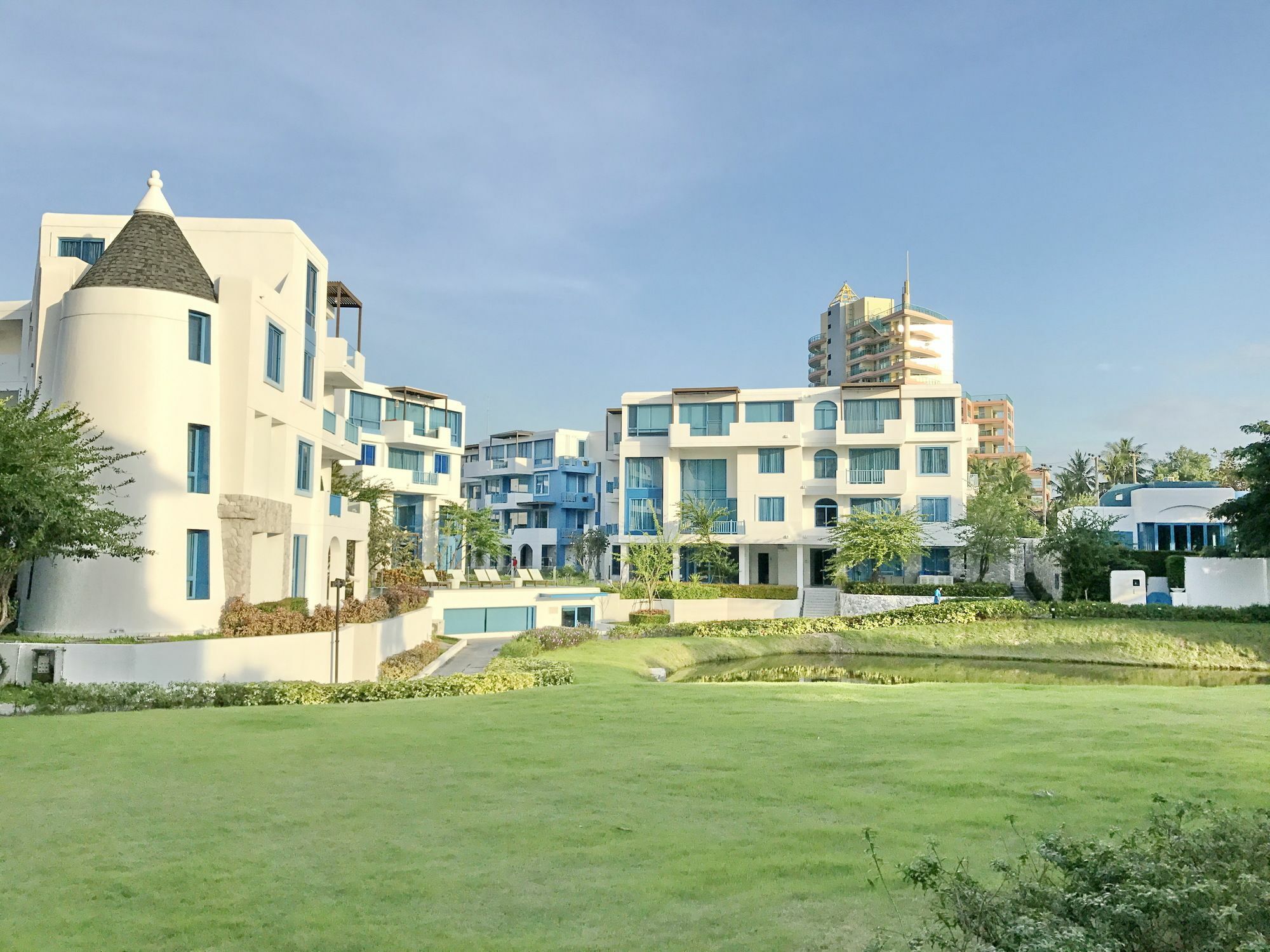 The Crest Santora Hua-Hin Apartamento HHQ Exterior foto